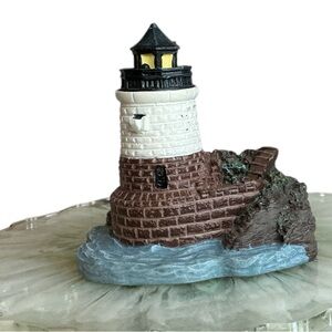 Spoontiques Castle Hill Lighthouse Figurine Beach Decor
